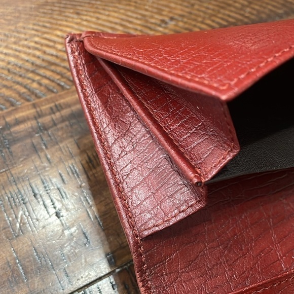 GUCCI CalfskinSoho Studded Wallet - Picture 12 of 15